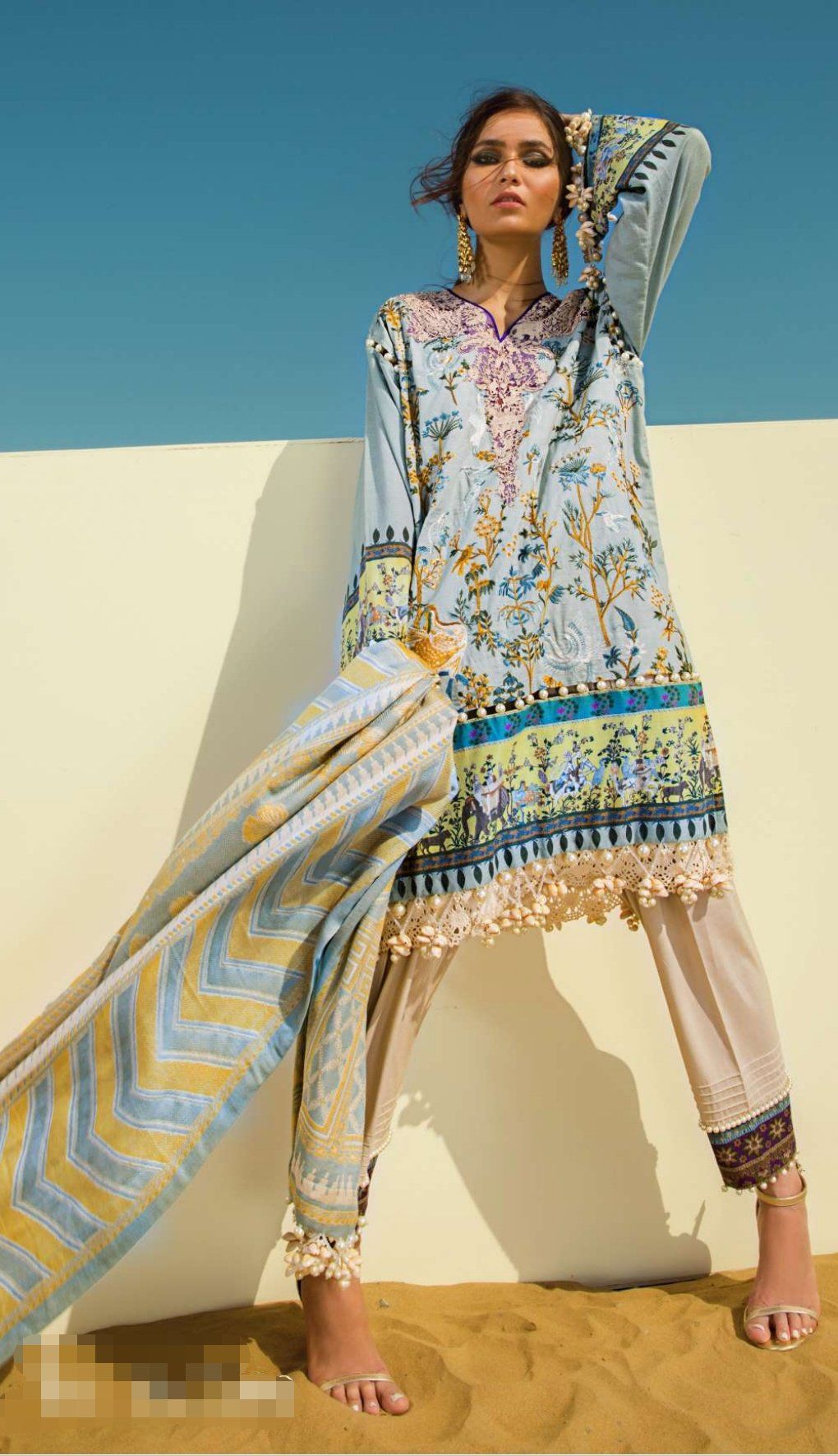 img_sana_safinaz_luxury_shawl_collection_4a_awwal_boutique