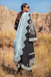 img_sana_safinaz_winter_shawl_2020_awwal_boutique
