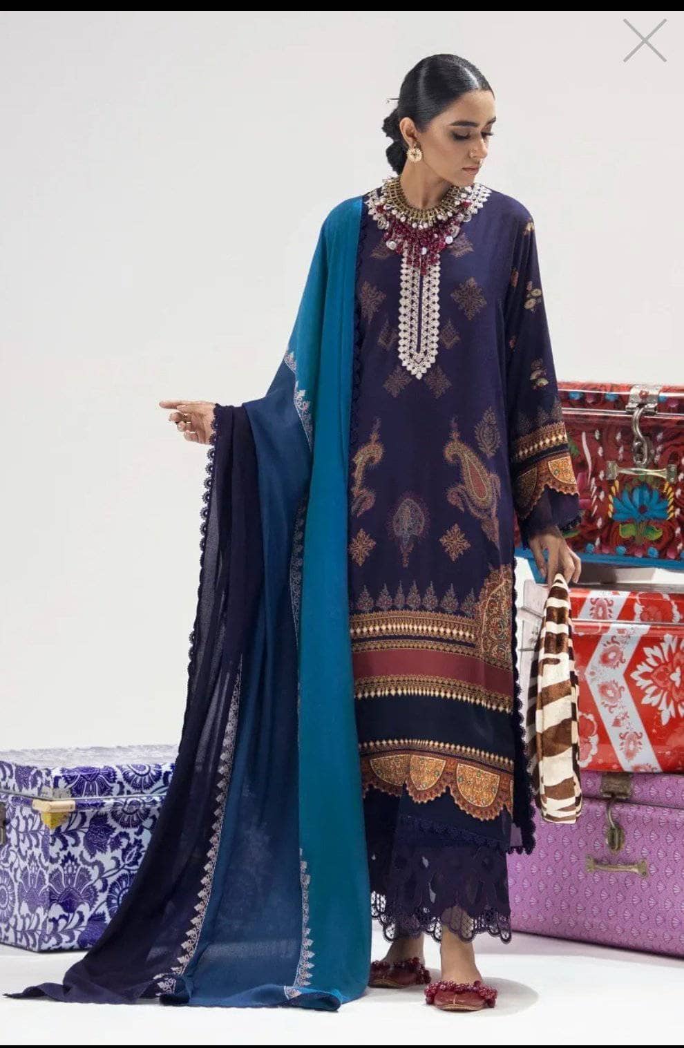 img_sana_safinaz_winter_21_awwal_boutique