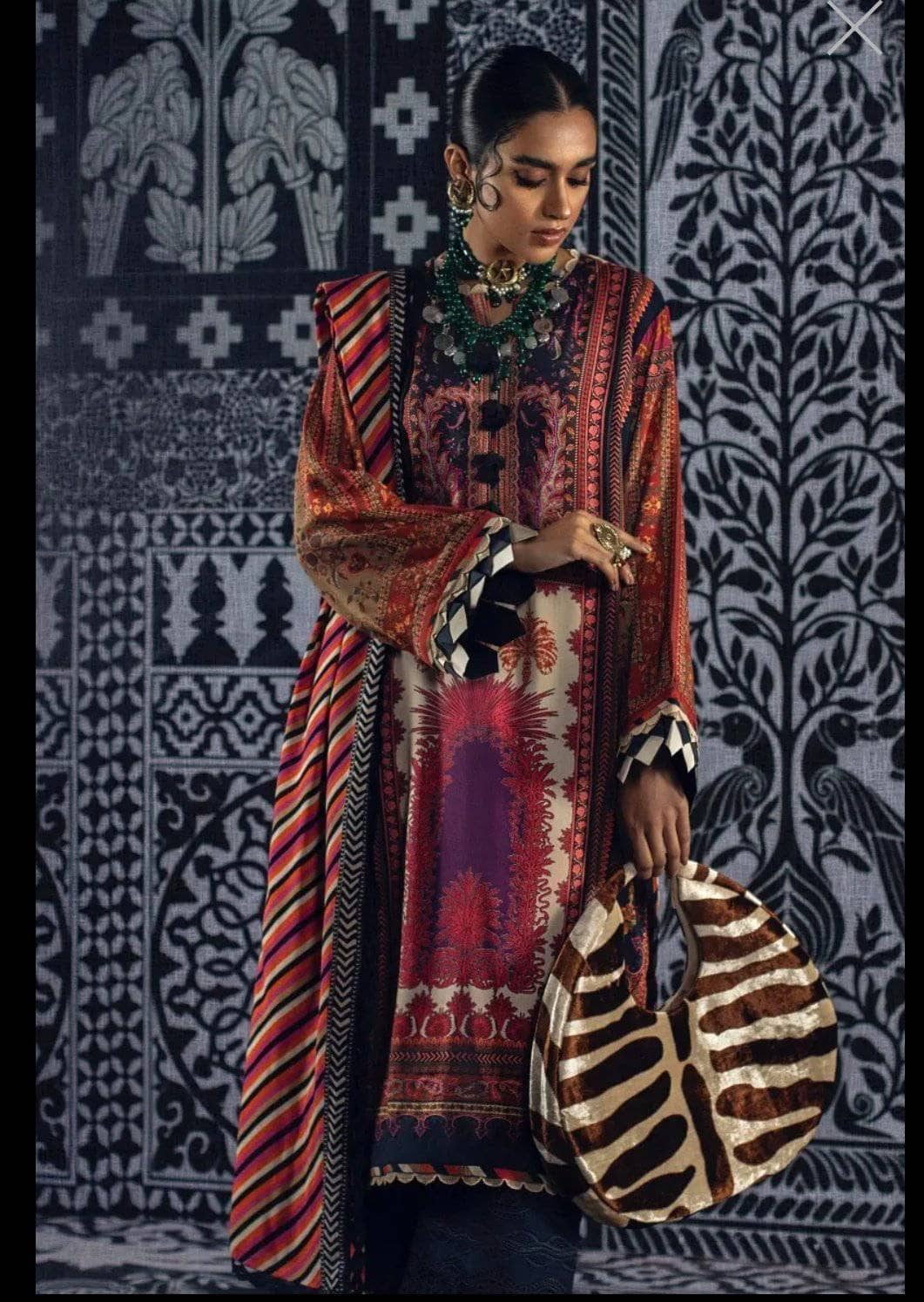 img_sana_safinaz_winter_21_awwal_boutique
