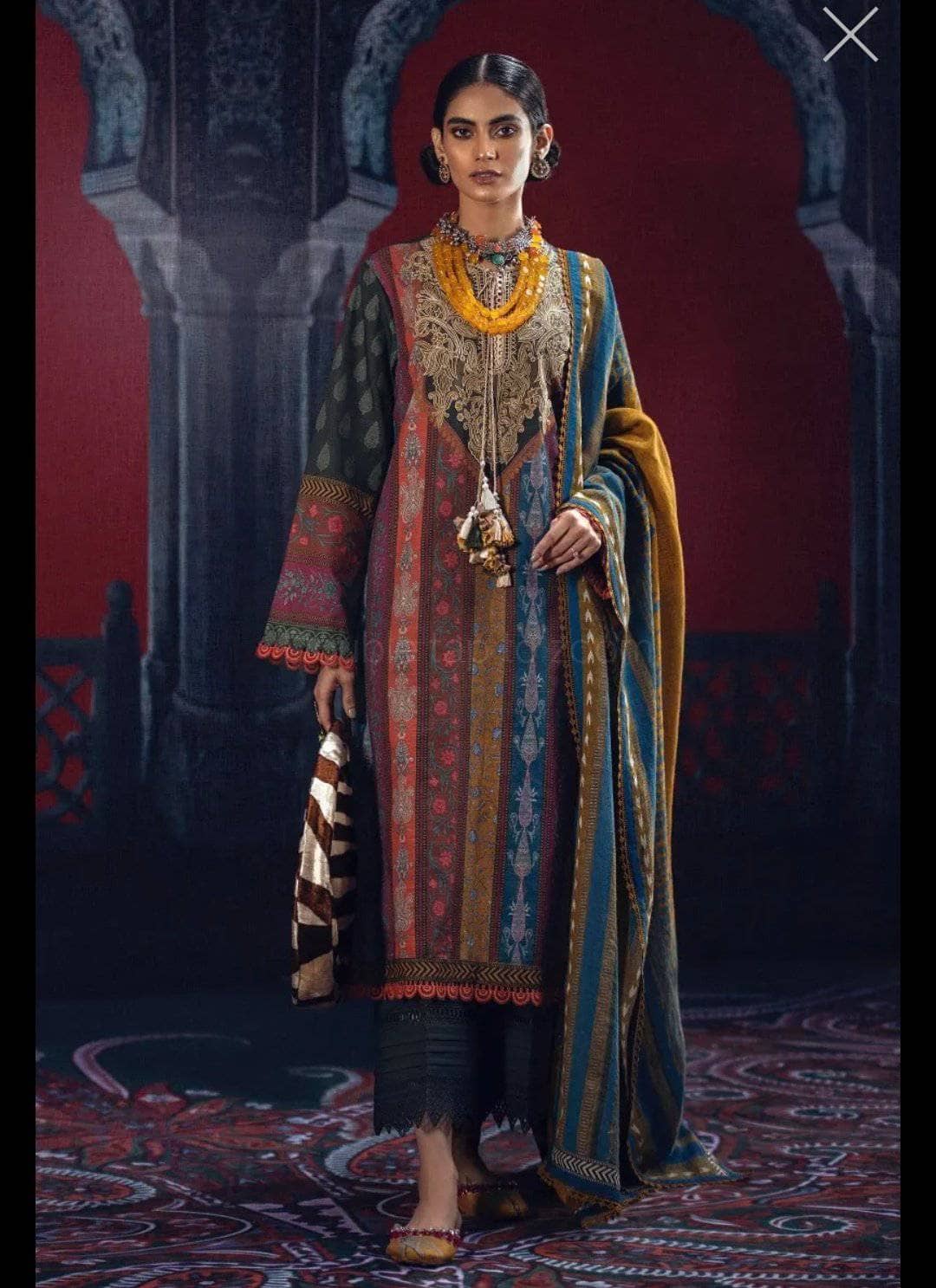 img_sana_safinaz_mahay_winter_21_awwal_boutique
