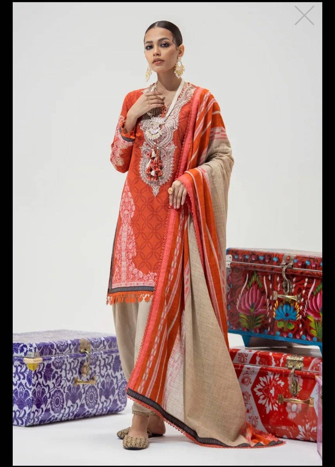 img_sana_safinaz_mahay_winter_21_awwal_boutique