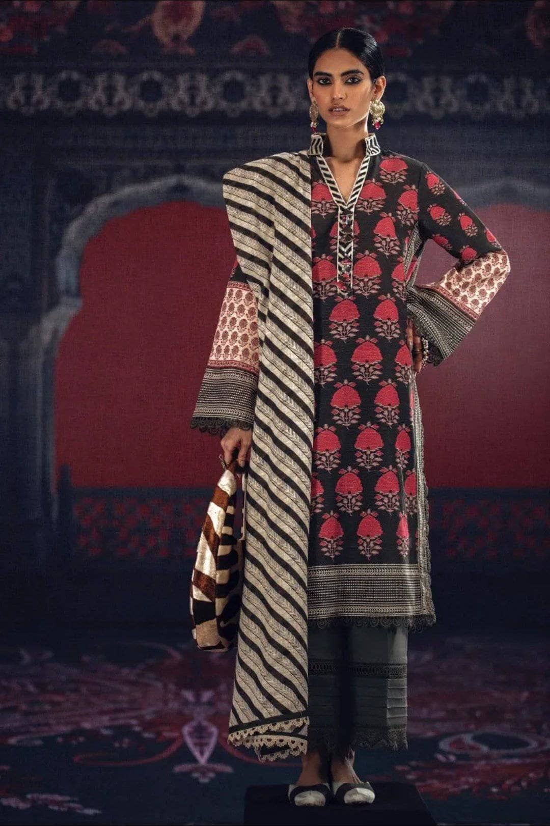 img_sana_safinaz_mahay_winter_21_awwal_boutique
