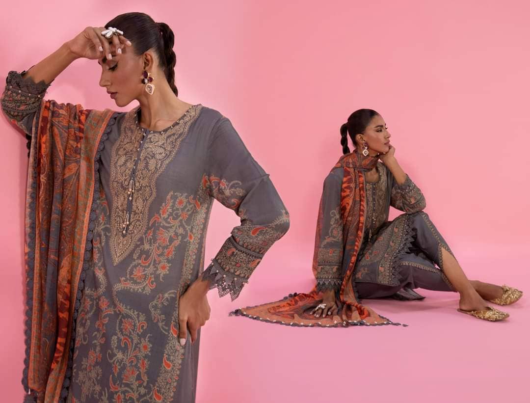 img_sana_safinaz_mahay_lawn_22_awwal_boutique