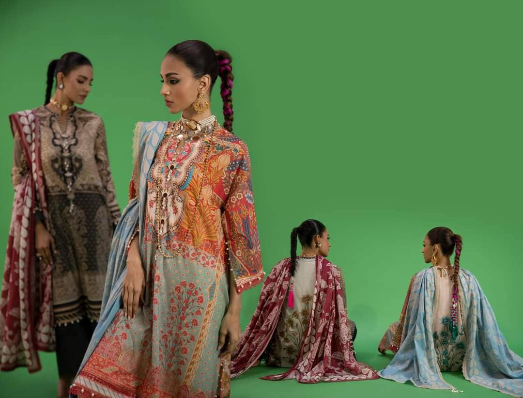 img_sana_safinaz_mahay_lawn_22_awwal_boutique
