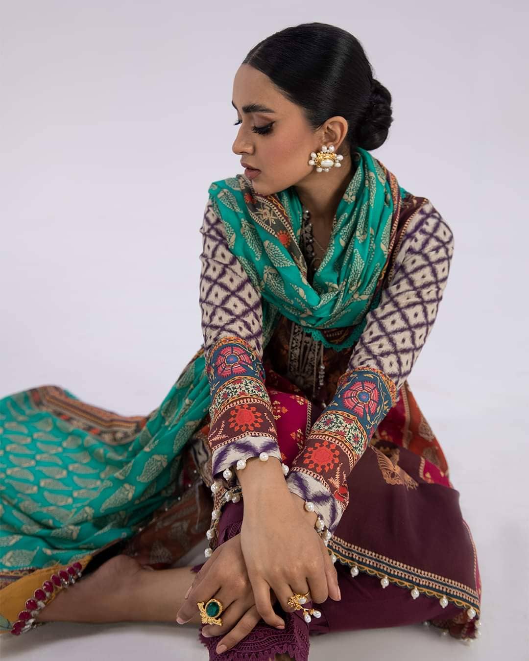img_sana_safinaz_mahay_lawn_22_awwal_boutique