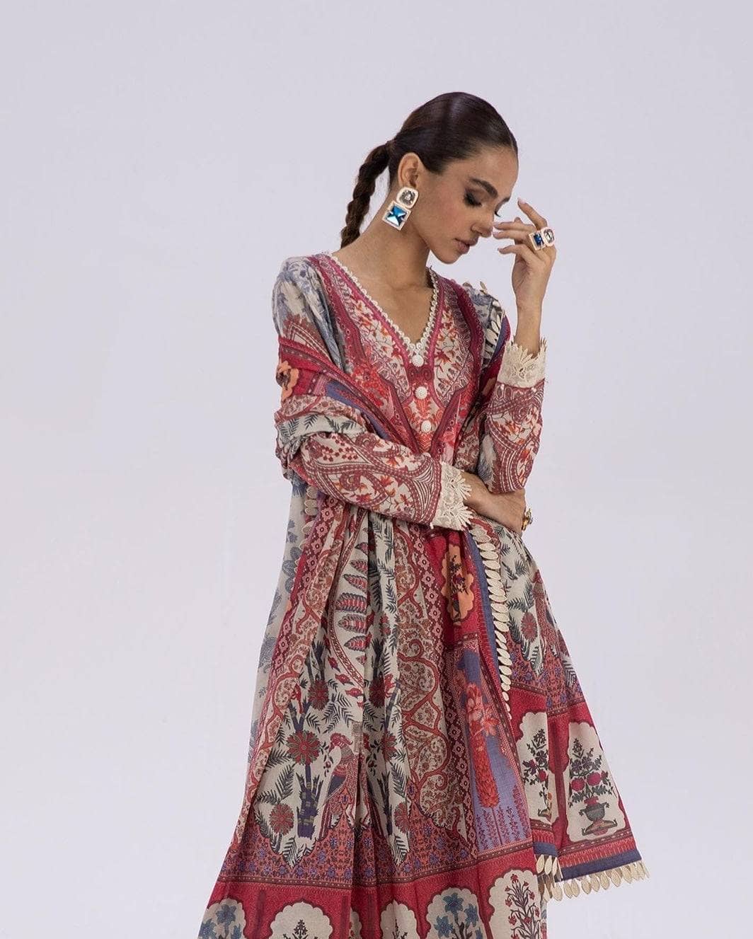 img_sana_safinaz_mahay_lawn_22_awwal_boutique