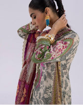 img_sana_safinaz_mahay_lawn_22_awwal_boutique