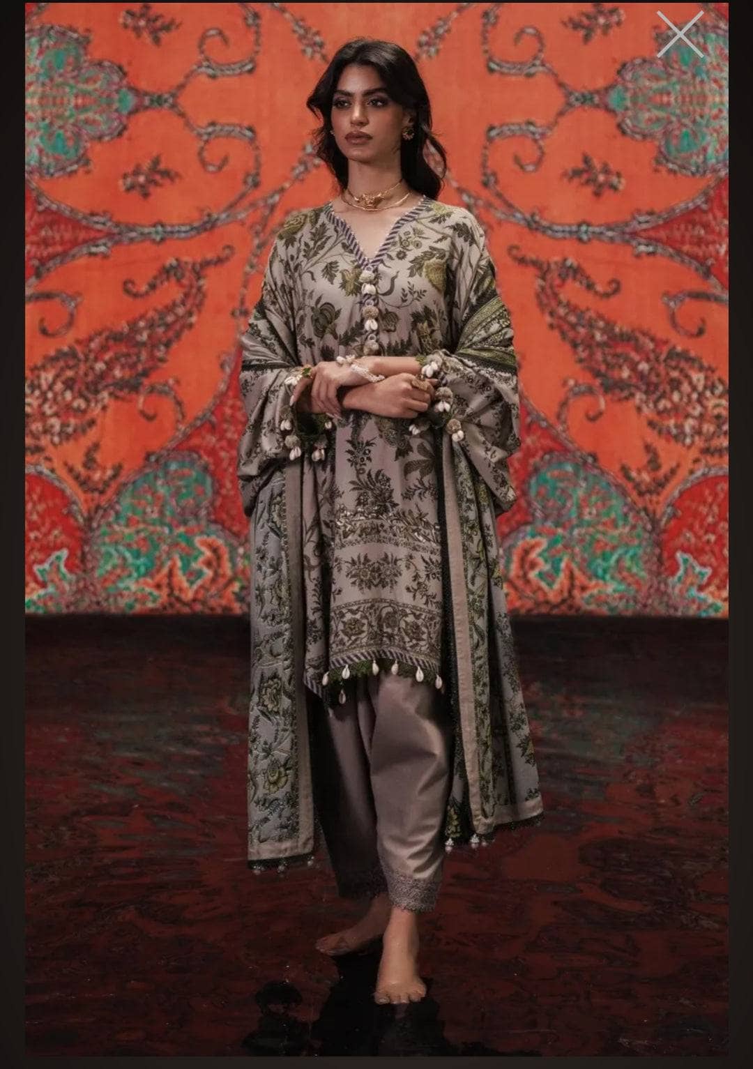 img_sana_safinaz_mahay_winter_22_awwal_boutique