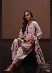 img_sana_safinaz_mahay_winter_22_awwal_boutique