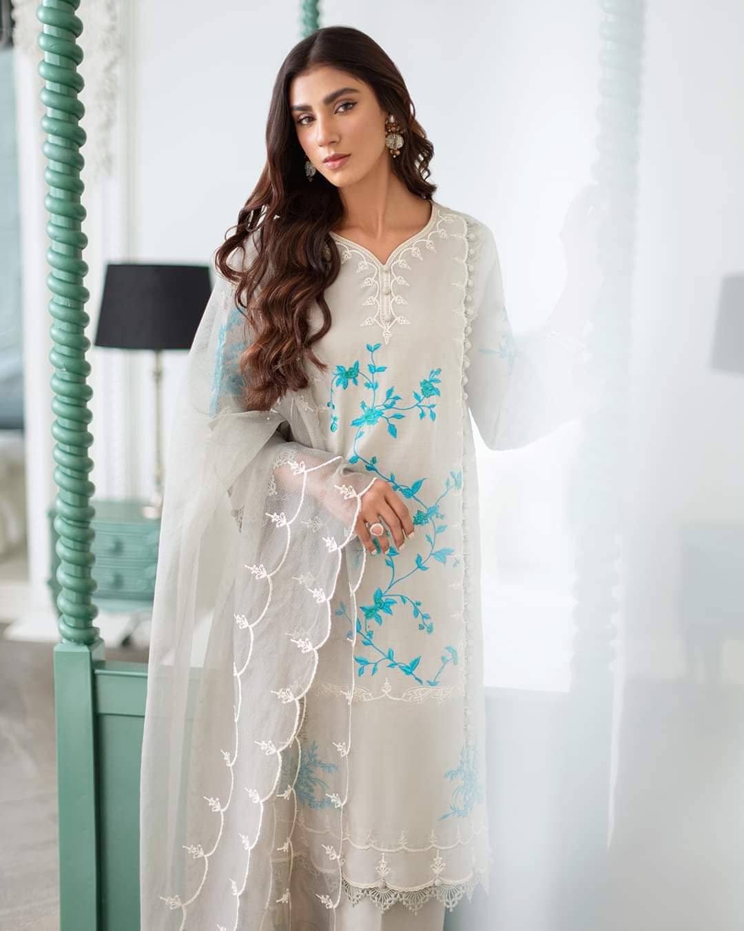 img_sana_safinaz_muzlin_vol_1_23_awwal_boutique