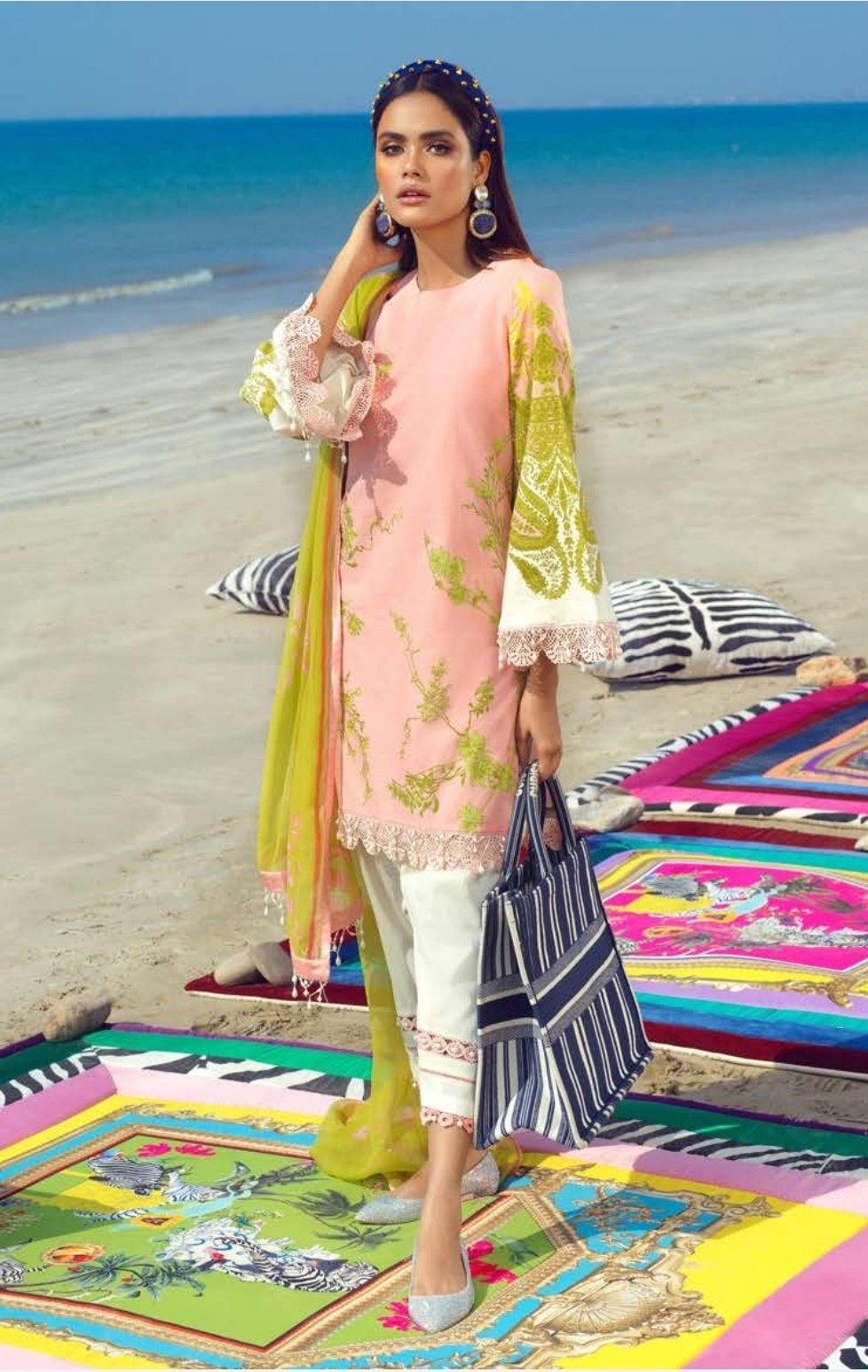 img_sana_safinaz_muzlin_lawn_collection_awwal_boutique