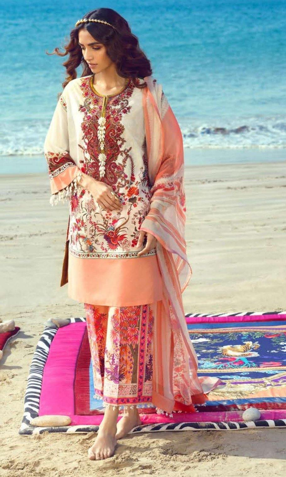 img_sana_safinaz_muzlin_lawn_collection_awwal_boutique