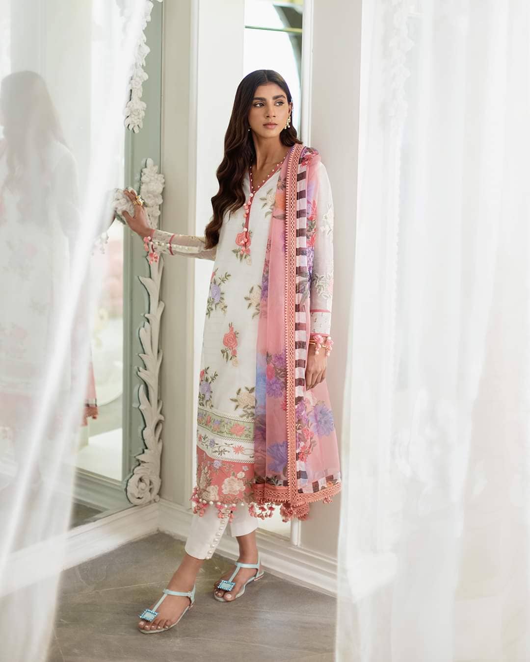 img_sana_safinaz_muzlin_vol_1_23_awwal_boutique
