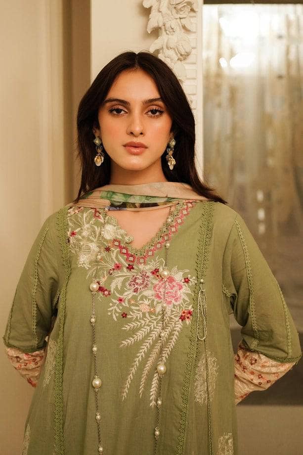 Img_sana_safinaz_muzlin_23_awwal_boutique