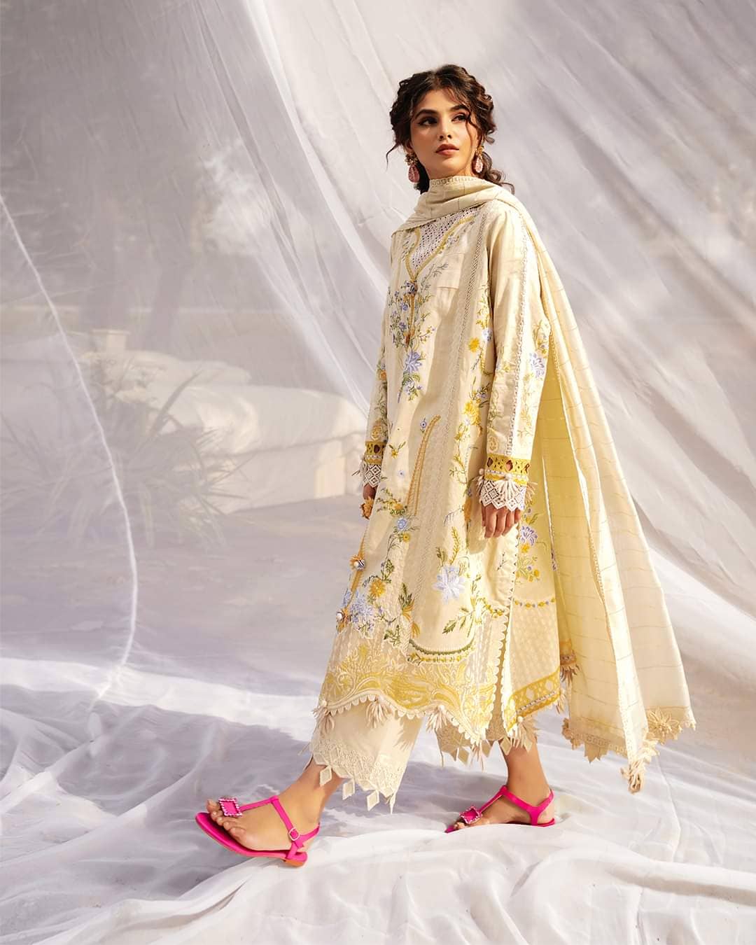 img_sana_safinaz_muzlin_vol_1_23_awwal_boutique