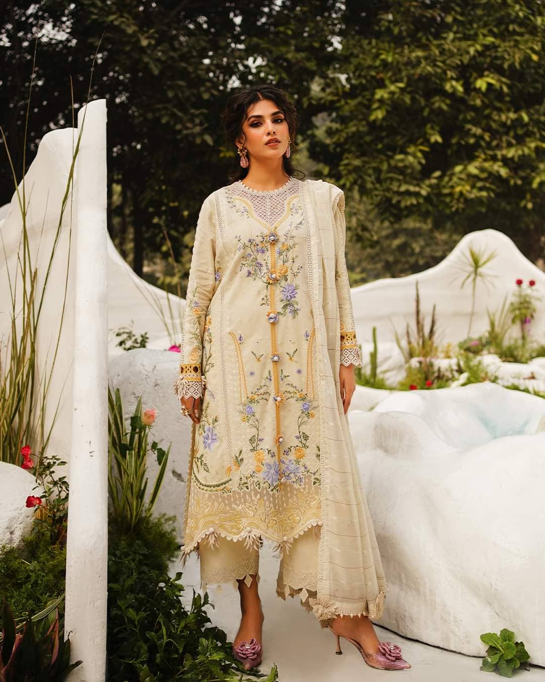 img_sana_safinaz_muzlin_vol_1_23_awwal_boutique