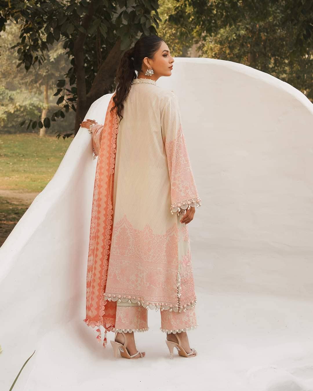 img_sana_safinaz_muzlin_vol_1_23_awwal_boutique