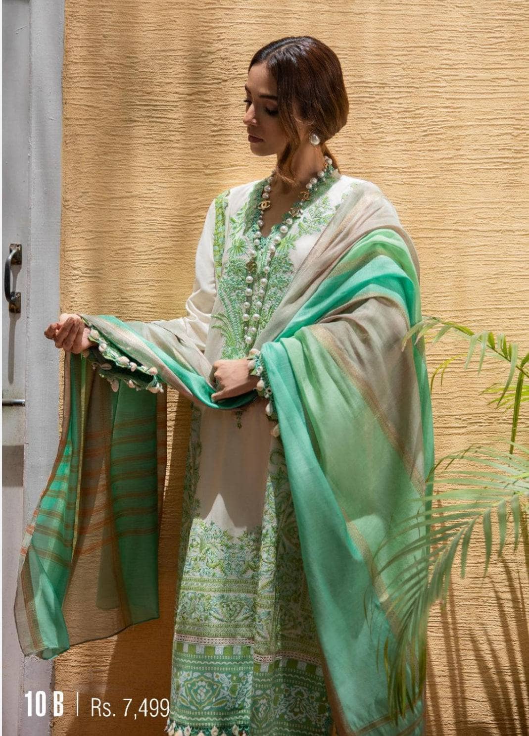 img_sana_safinaz_muzlin_22_awwal_boutique
