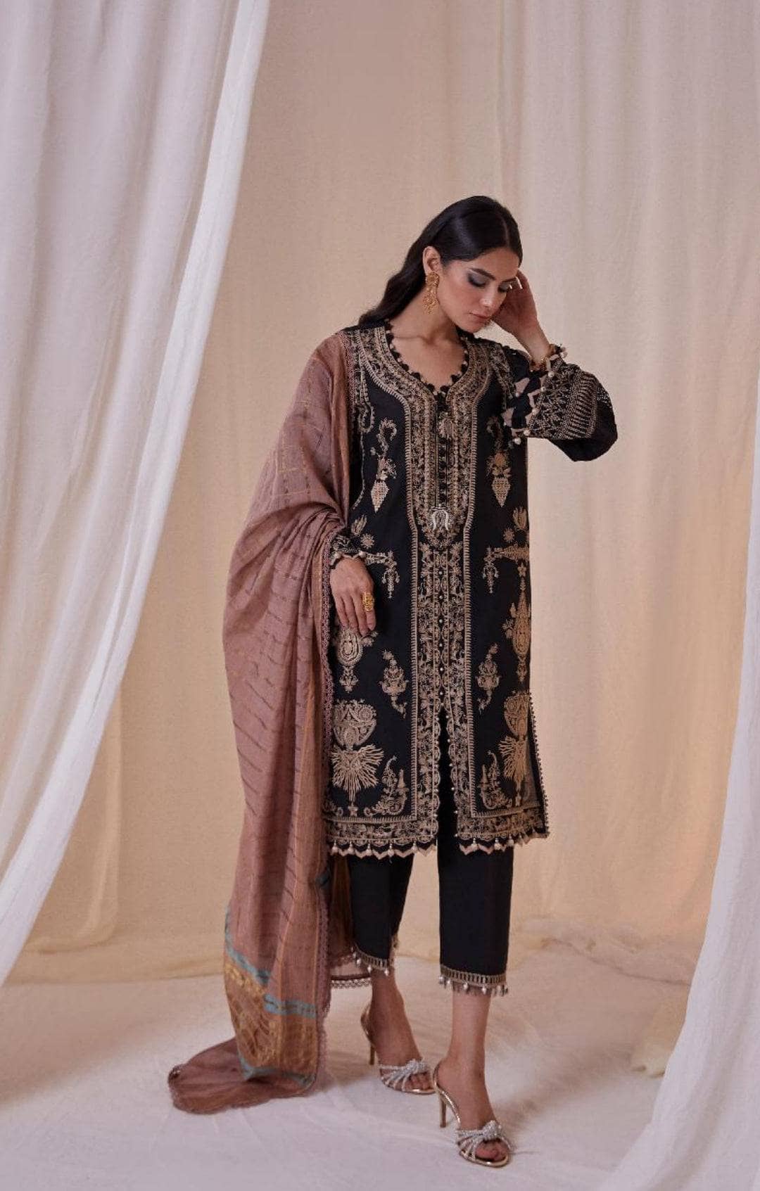 img_sana_safinaz_muzlin_22_awwal_boutique