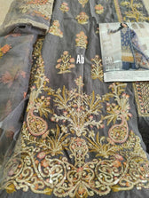 img_open_pic_sana_safinaz_winter_luxury_22_awwal_boutique