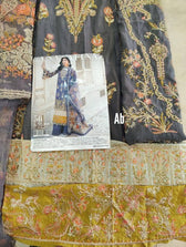 img_open_pic_sana_safinaz_winter_luxury_22_awwal_boutique