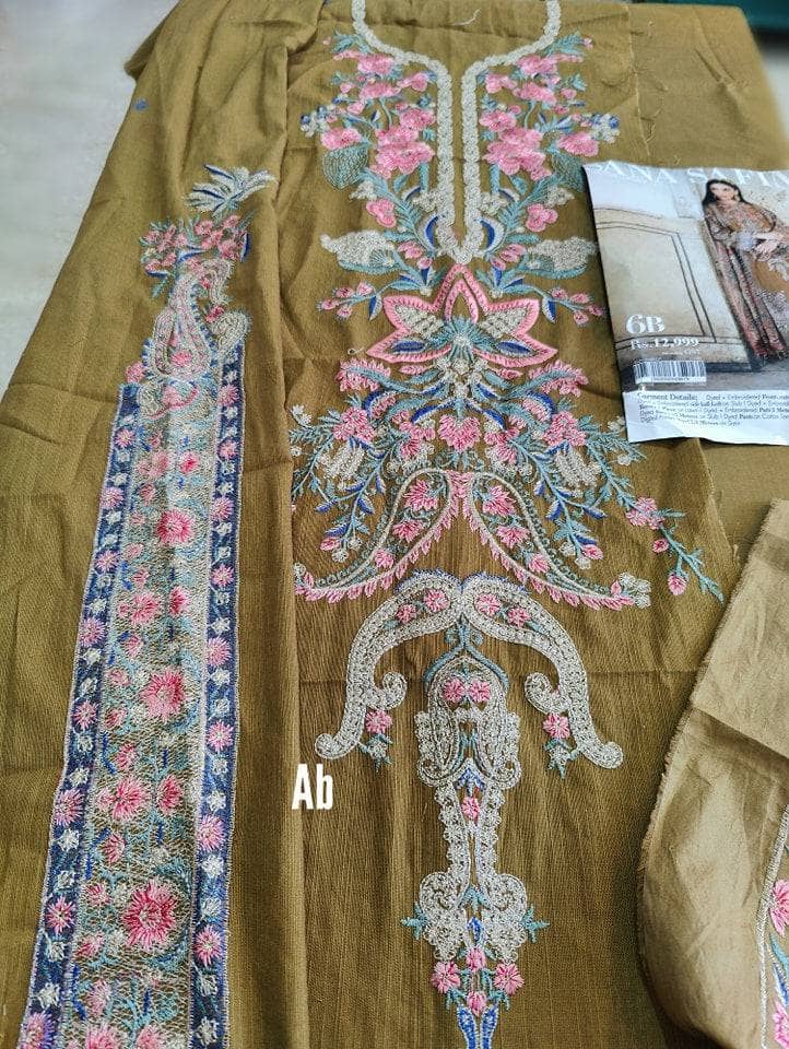 img_open_pic_sana_safinaz_winter_22_awwal_boutique