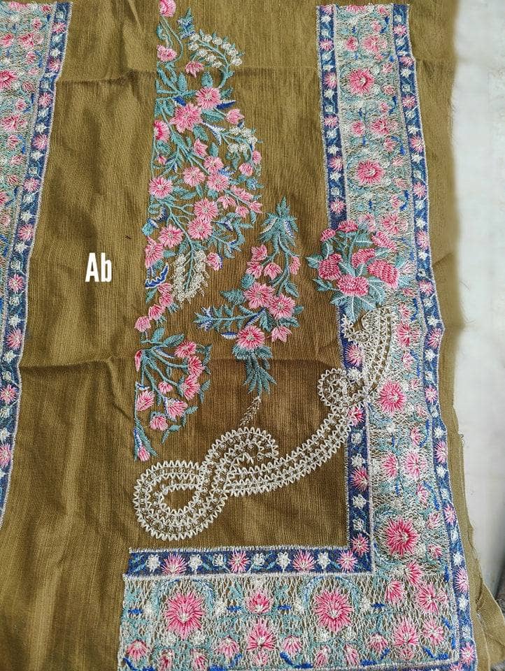 img_open_pic_sana_safinaz_winter_22_awwal_boutique