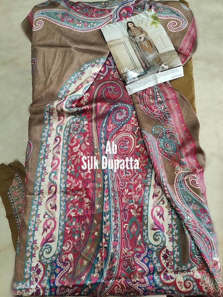 img_open_pic_sana_safinaz_winter_22_awwal_boutique