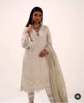 img_sana_safinaz_luxury_lawn_22_awwal_boutique