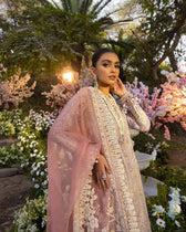 img_sana_safinaz_lawn_22_awwal_boutique