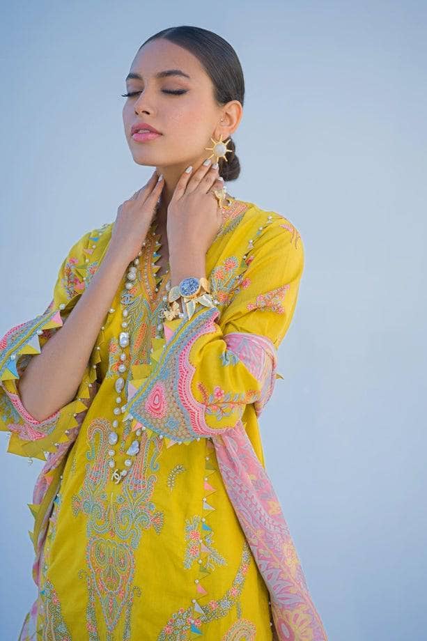 img_sana_safinaz_muzlin_vol_2_awwal_boutique