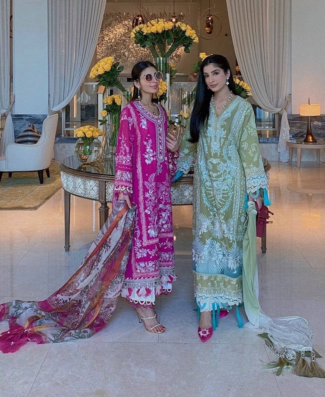 img_sana_safinaz_lawn_2021_awwal_boutique
