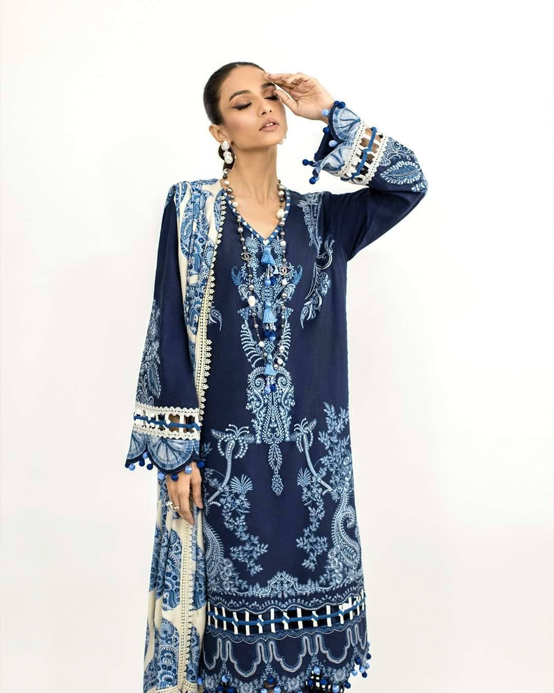 img_sana_safinaz_muzlin_winter_21_awwal_boutique