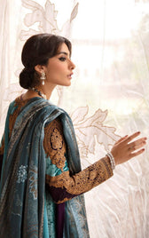 img_sana_safinaz_winter_luxury_awwal_boutique