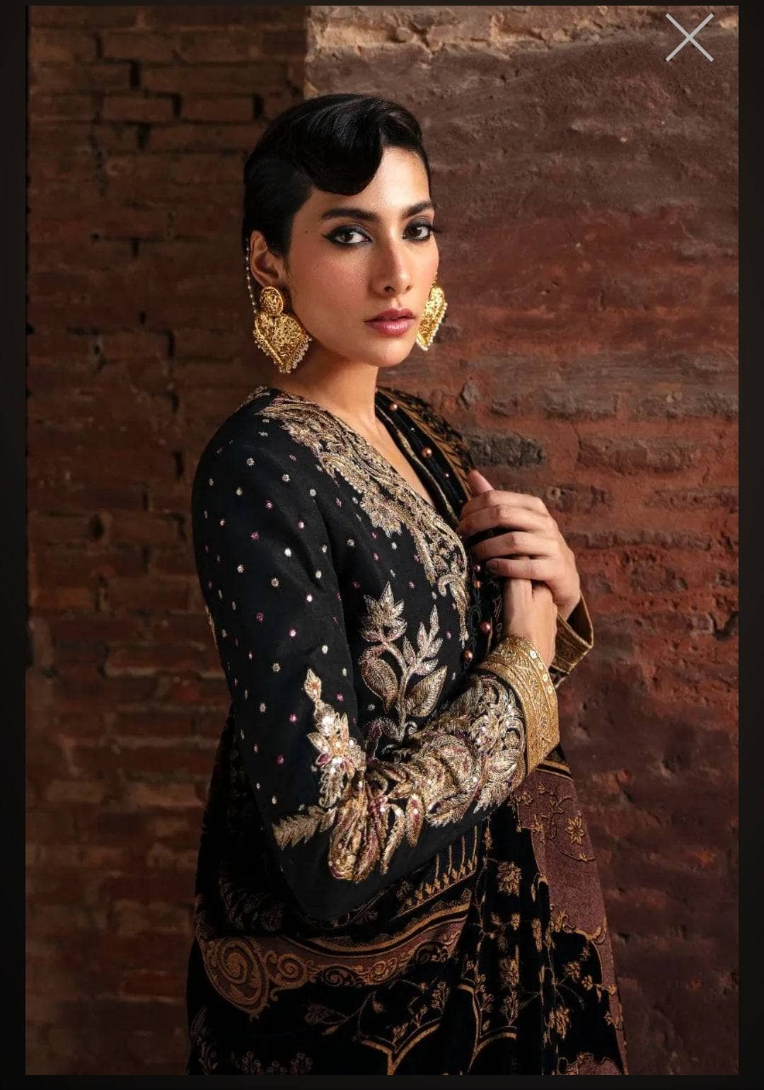 img_sana_safinaz_winter_luxury_awwal_boutique
