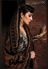 img_sana_safinaz_winter_luxury_awwal_boutique