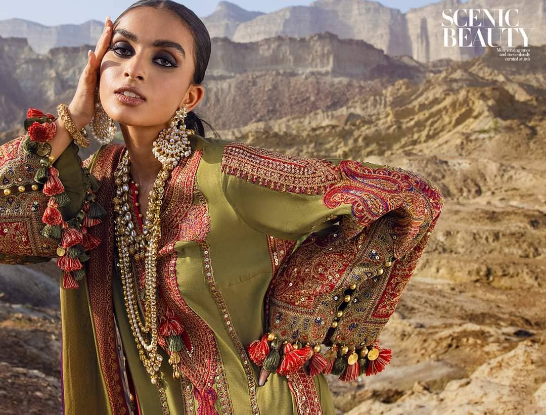 img_sana_safinaz_luxury_winter_awwal_boutique