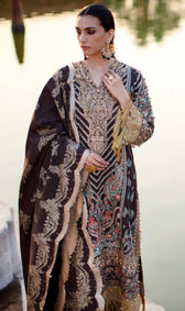 img_sana_safinaz_winter_luxury_awwal_boutique
