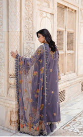 img_sana_safinaz_winter_luxury_awwal_boutique