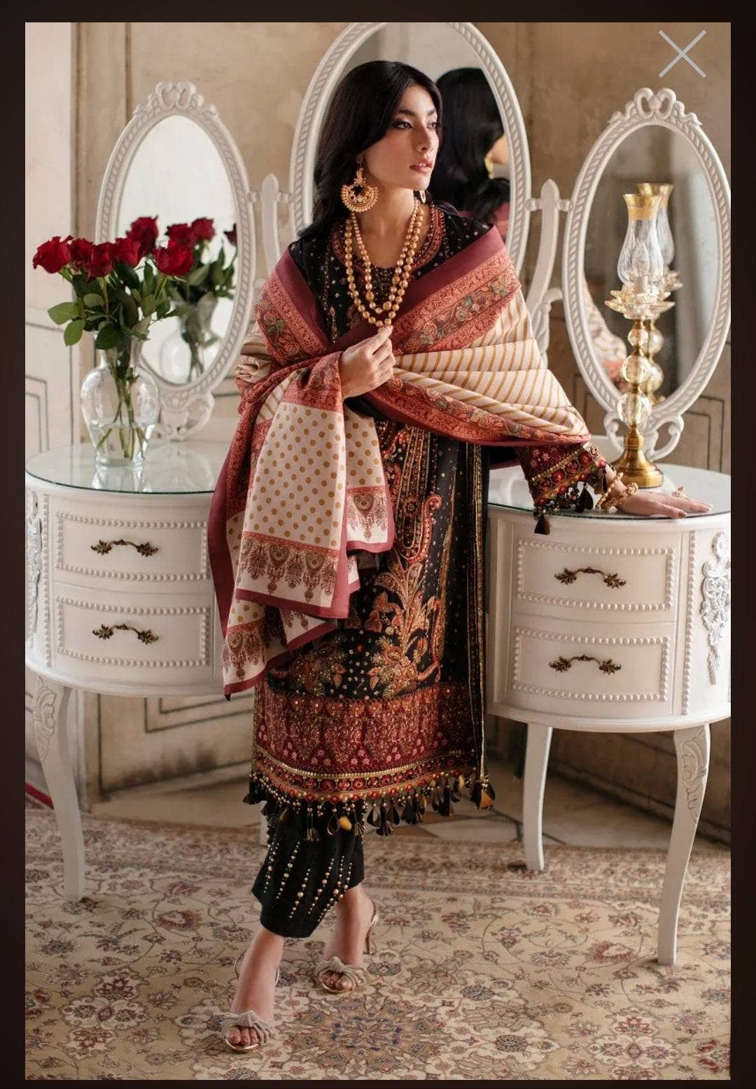 img_sana_safinaz_winter_luxury_awwal_boutique