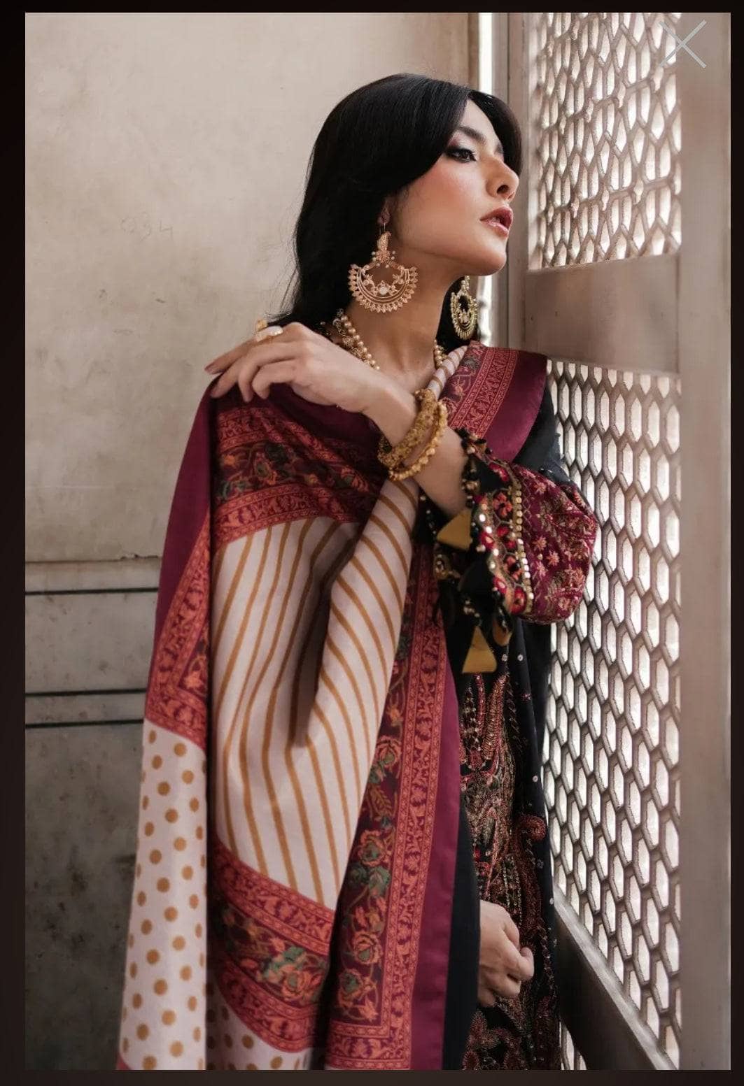 img_sana_safinaz_winter_luxury_awwal_boutique