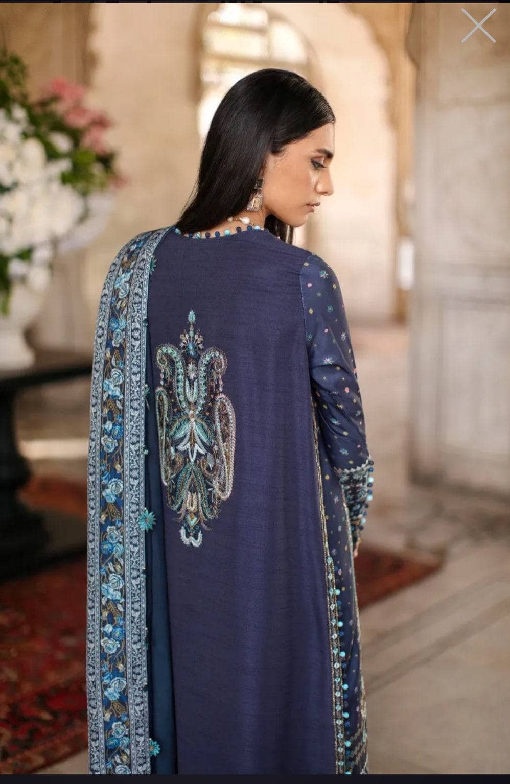 img_sana_safinaz_winter_luxury_awwal_boutique