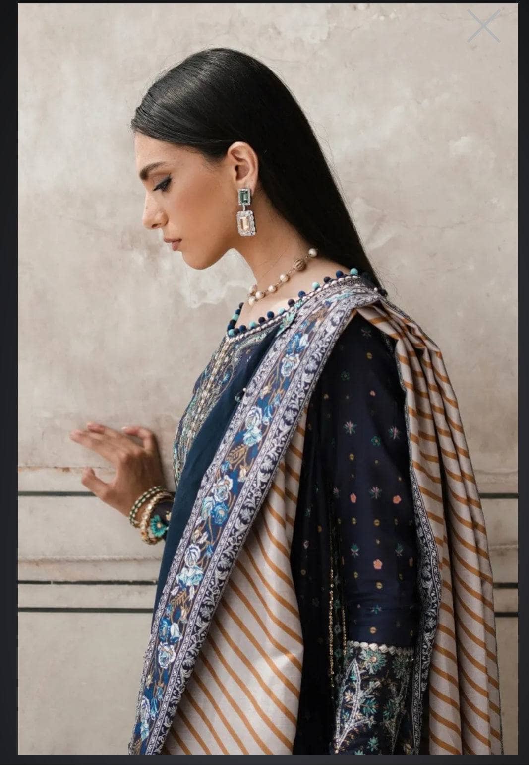 img_sana_safinaz_winter_luxury_awwal_boutique