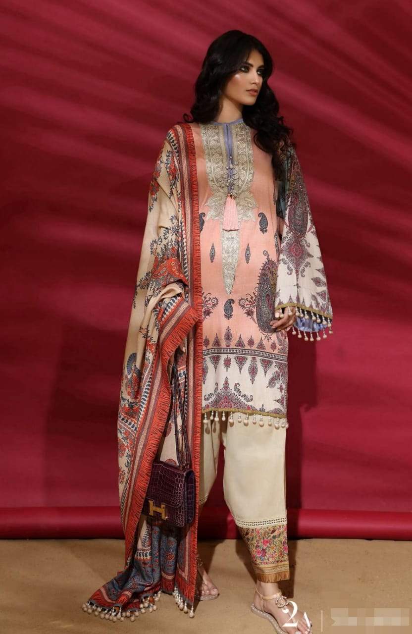img_sana_safinaz_muzlin_winter_collection_awwal_boutique