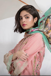 img_sapphire_lawn_collection_2020_awwal_boutique