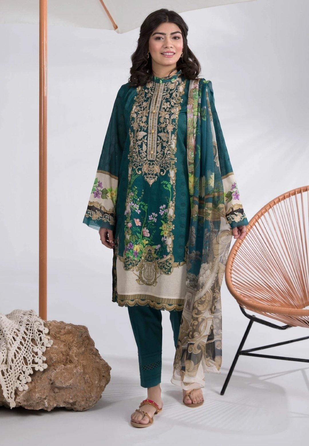 img_sapphire_lawn_collection_2020_awwal_boutique