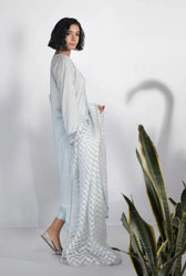 img_sapphire_lawn_collection_2020_awwal_boutique