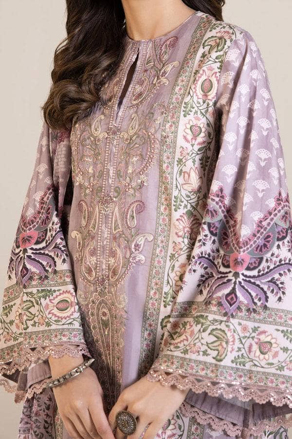 img_sapphire_intermix_23_awwal_boutique
