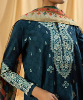 Img_sapphire_lawn_23_awwal_boutique